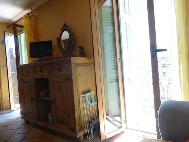 Appartement empereur auguste à La Turbie Extérieur photo